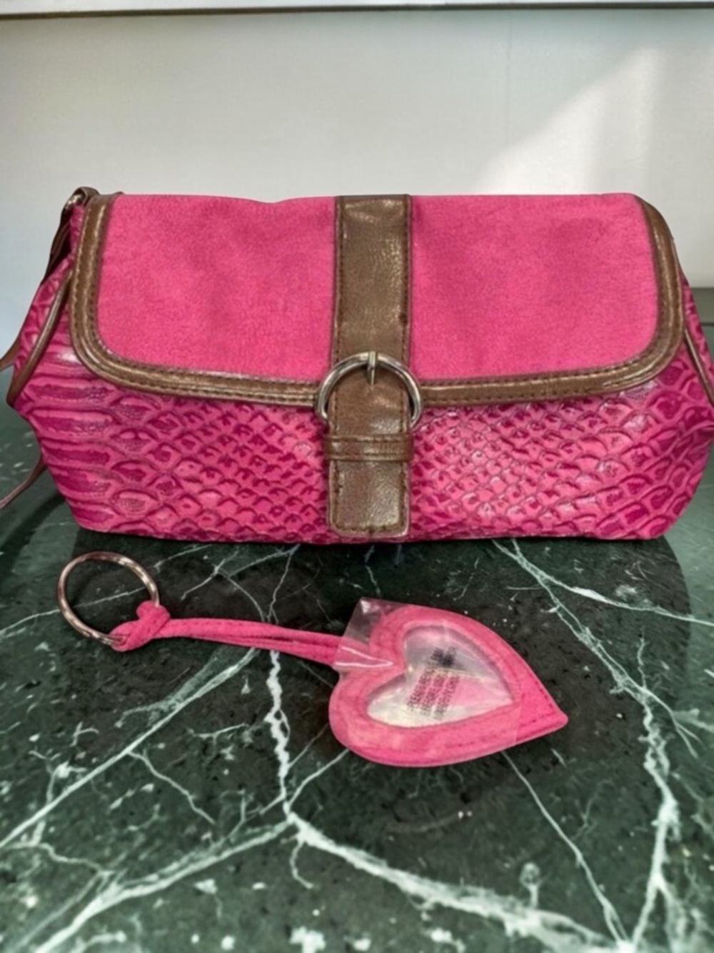 Vintage ElizabethโArden Clutch Make Up Bag